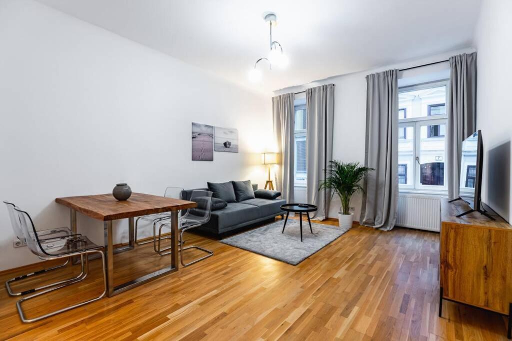 Spacious 3-Room Apt. 15 Min To The City Center Vienna Exterior photo