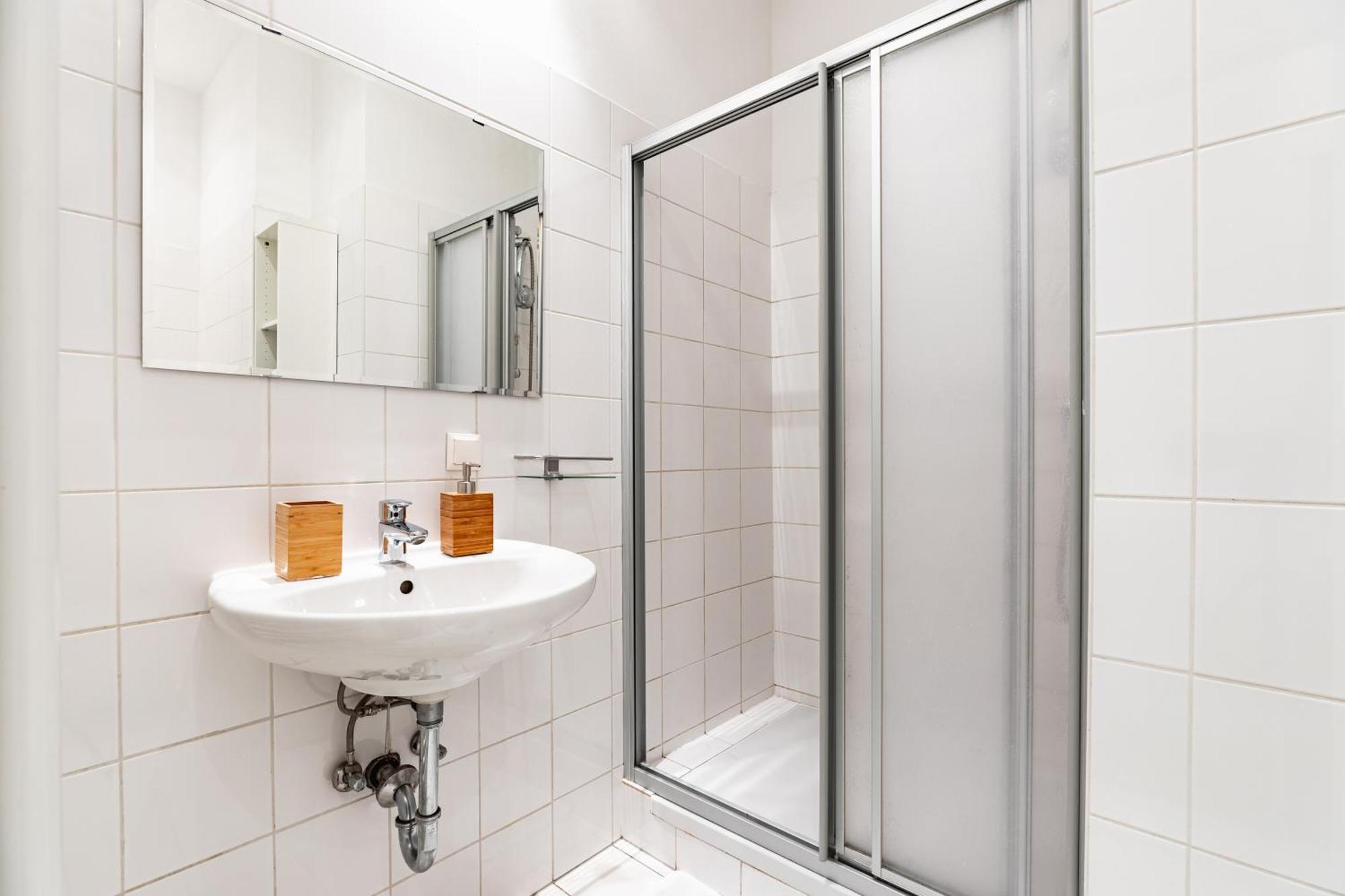 Spacious 3-Room Apt. 15 Min To The City Center Vienna Exterior photo